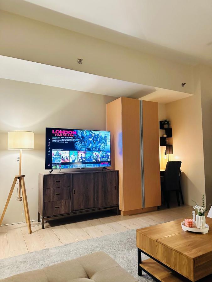 81 Newport Condominium Cluster 5 3A By Rechelle Nunag パサイ エクステリア 写真